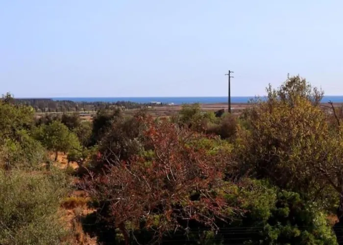 Lake Apartment - Pool And Sea View & Tennis Court & Bbq